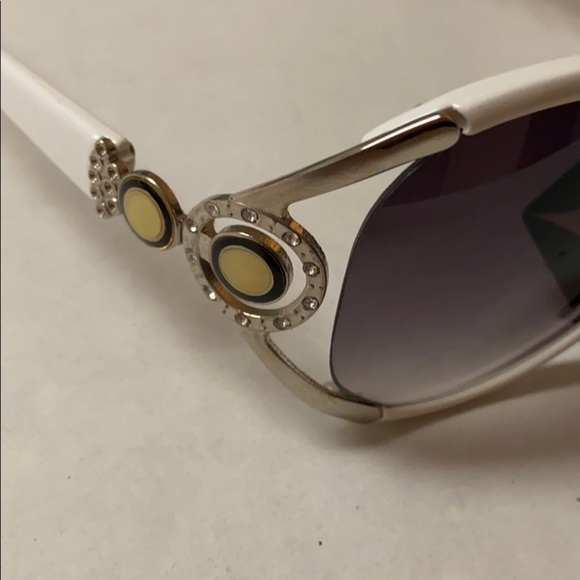 2 for $30 sunglasses - Picture 2 of 2